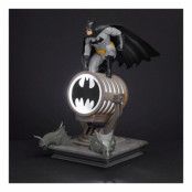DC Comics, Lampa - Batsignal med Batmanfigur