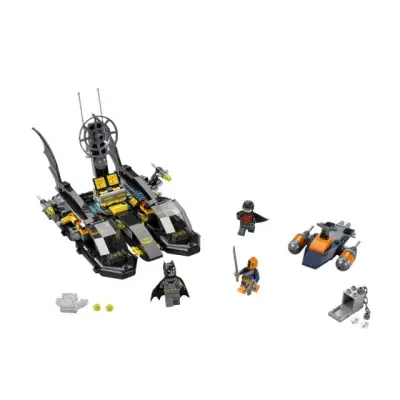 LEGO Super Heroes DC Comics Batman The Batboat Harbor Pursui