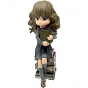 Harry Potter Pila de Grimorios Hermione figure