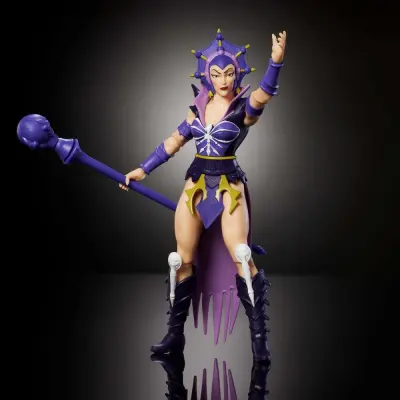 He-Man and the Masters of the Universe Evil-Lyn figure