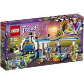 LEGO Friends Spinning Brushes Car Wash