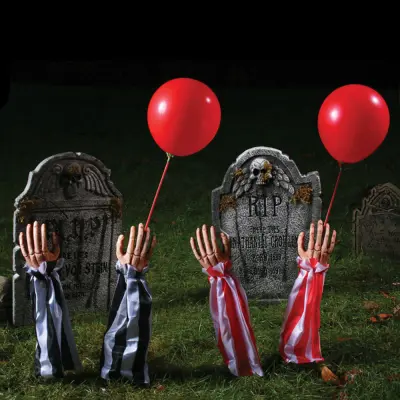 Clownarmar ur Marken Prop