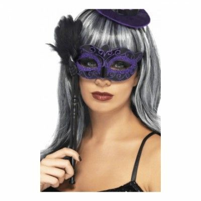 Lila mask med Fjädrar på Pinne