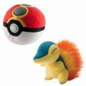 Pokemon - Cyndaquil with Repeat Poke Ball Plush - 15 cm