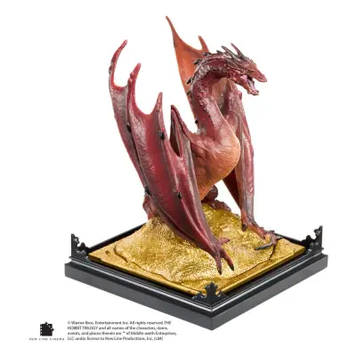 Smaug Diorama - Bilbo the Hobbit - Collectors Figurine