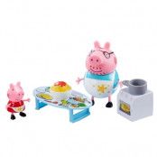 Peppa Pig Messy Kitchen Playset /Figures