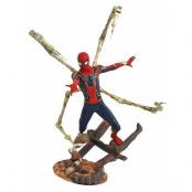 Avengers - Iron Spider-Man - Figurine Premier Collection 30Cm