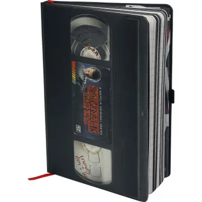 Stranger Things Kontorsartiklar - VHS - Premium anteckningsbok - för  svart/vit