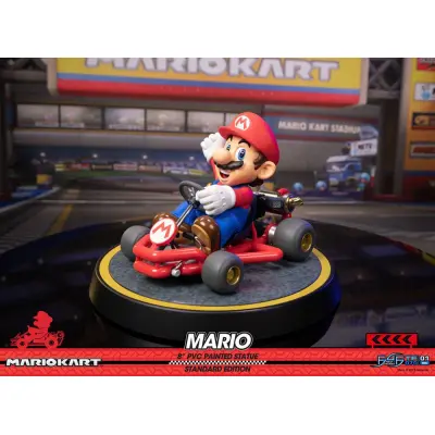 Mario Kart - Mario - Statue Standard Edition 19Cm