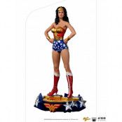 Wonder Woman - Lynda Carter - Statuette 1/10 Art Scale - 23Cm